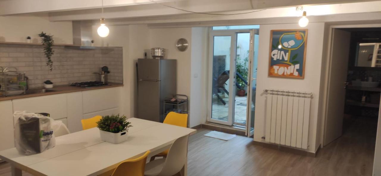 Casamas Villa Brindisi Buitenkant foto